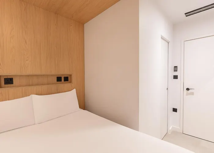 Zedwell Knightsbridge Hotel